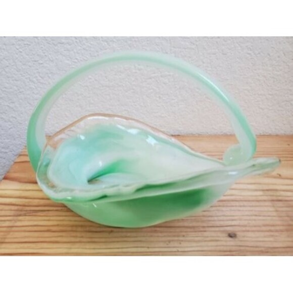 VTG Sooner Student Art Glass Bowl Basket Centerpiece Hand Blown White Green 9" - Picture 3 of 9